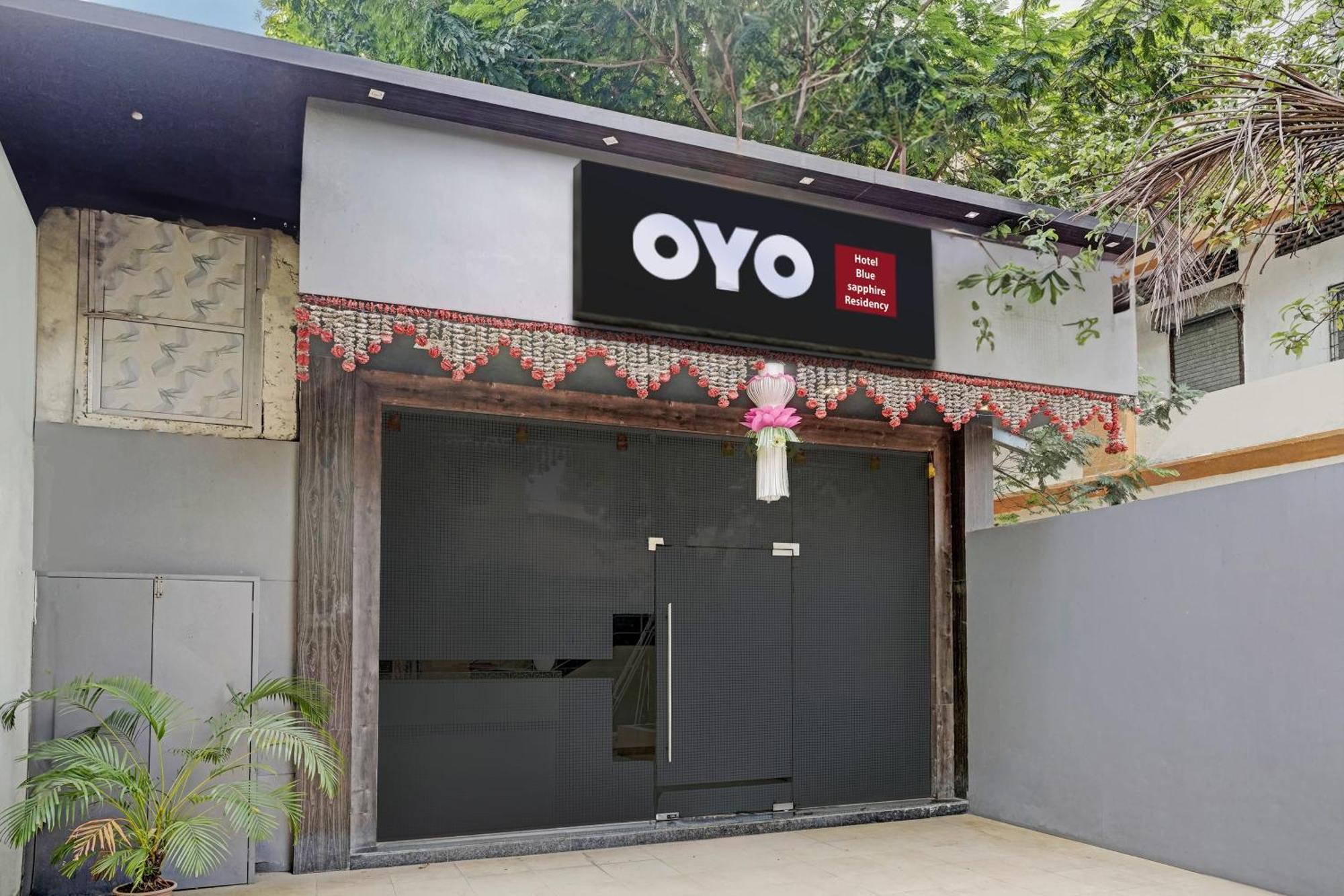Oyo Hotel Blue Sapphire Residency Near Chhatrapati Shivaji International Airport Bombaj Zewnętrze zdjęcie